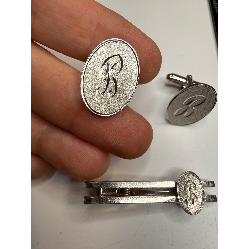 Mens Silver Tone Initial B Cufflinks and Tie Clip Set Oval Textured Formal Wear